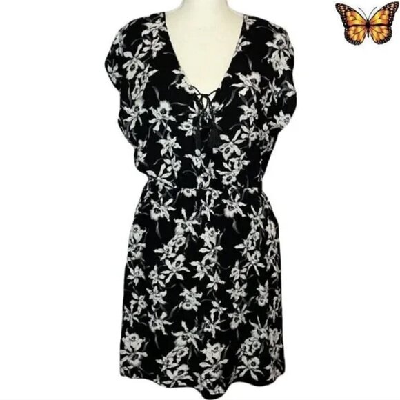 Black and White floral Whimseycore Romantic midi dress Size Large - Picture 3 of 11